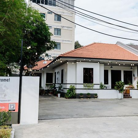 Wang'S Bnb 4 Bedrooms Villa จอร์จทาวน์ ภายนอก รูปภาพ